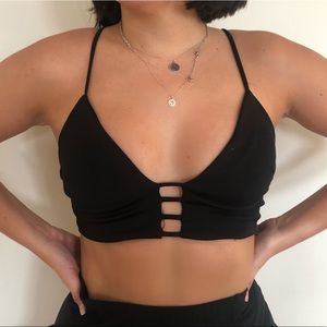 Ladder cut out crop top 😎